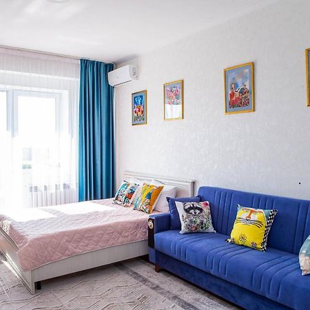 Студия В Центре Города, В «Золотом Квадрате» Almaty Extérieur photo