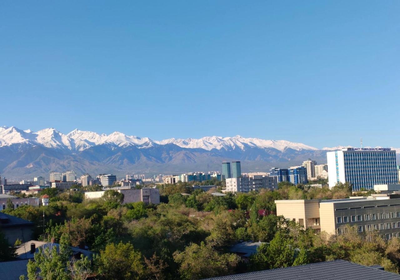 Студия В Центре Города, В «Золотом Квадрате» Almaty Extérieur photo